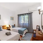 Casa Mila - Sunny Way By Interhome *